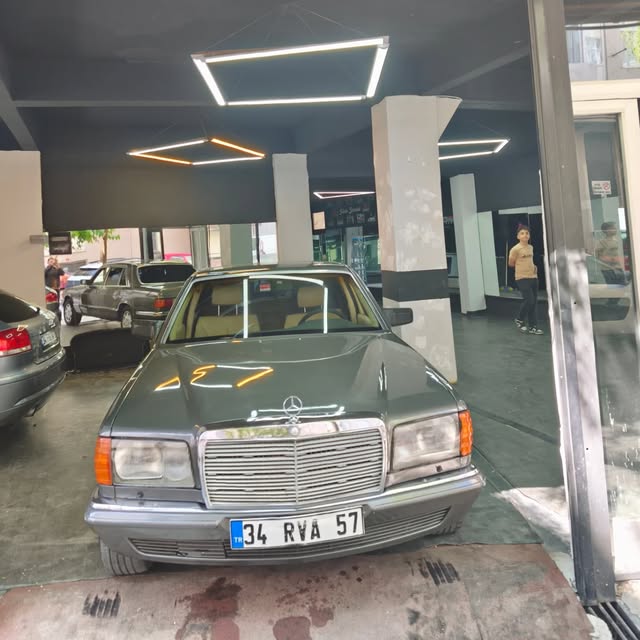 Klasik Mercedes W124 — Ekinci Otomotiv, Gaziosmanpaşa İstanbul